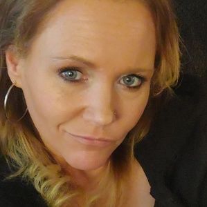 Meet your Posher, Celeste